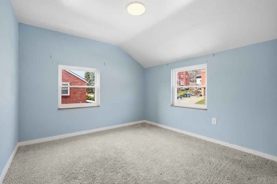 1219 Circle Dr - Photo 6