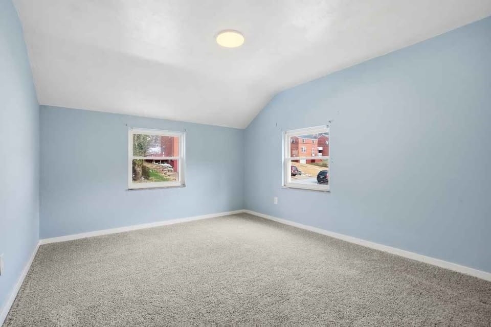 1219 Circle Dr - Photo 10