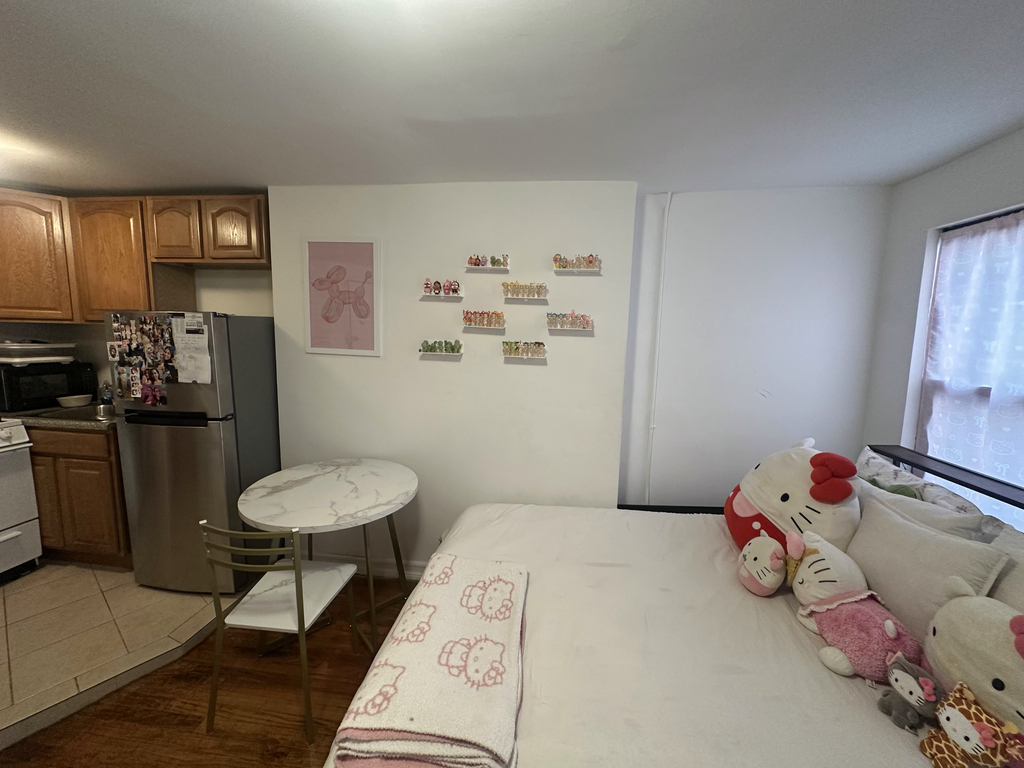 200 Allen Street - Photo 3