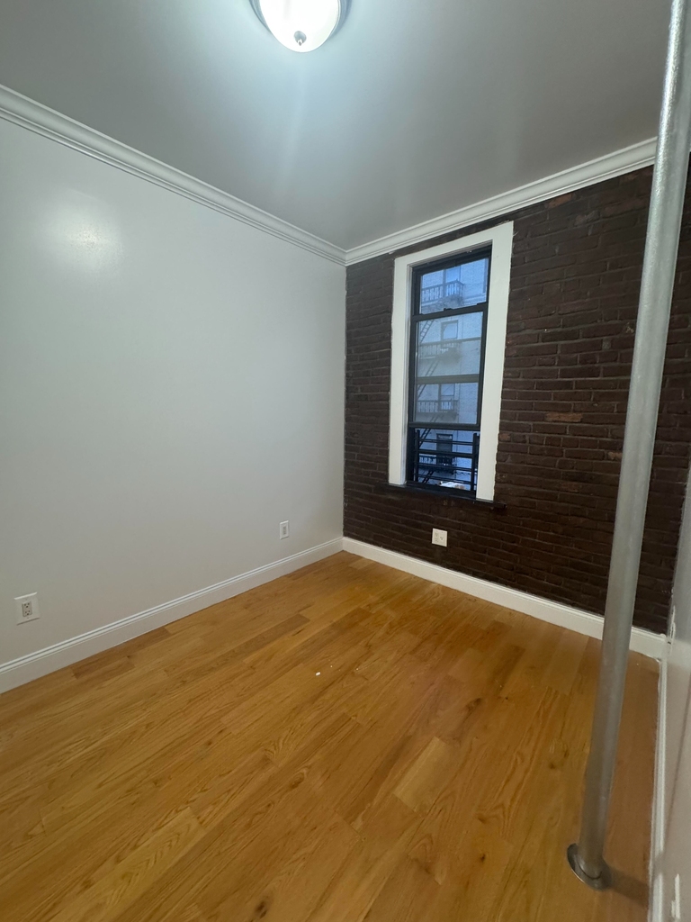 541 West 144th Street - Photo 6