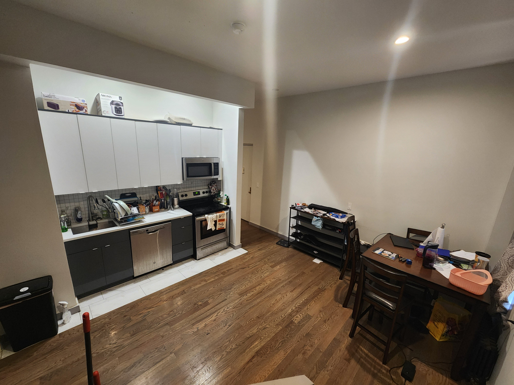 700 West 175th Street - Photo 3