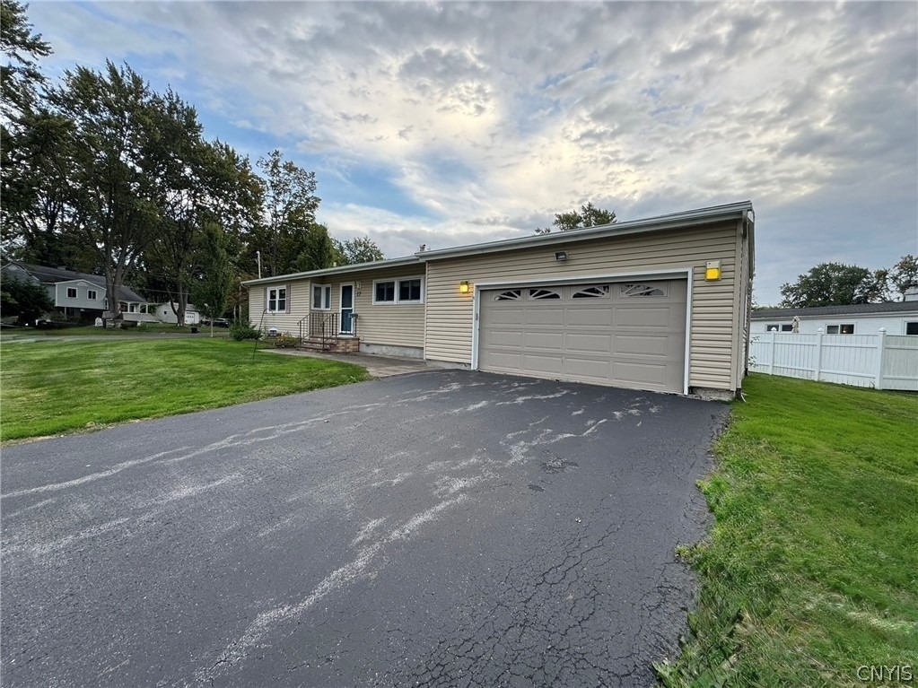 17 Gooseberry Lane - Photo 0
