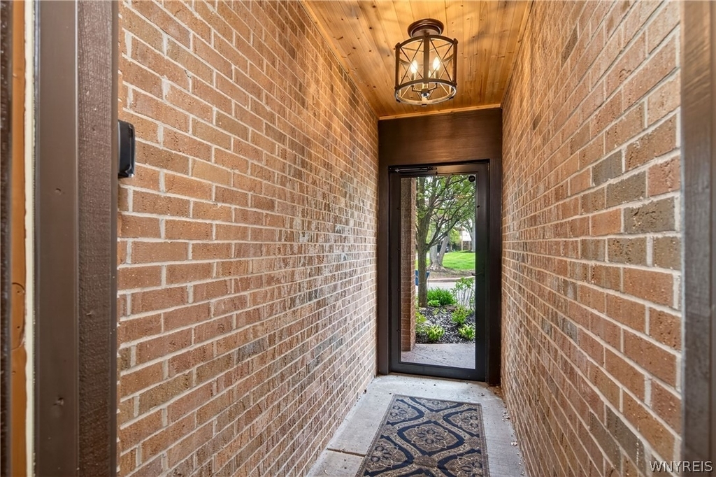 36 Harbour Point - Photo 2