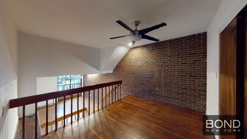 East 88th Street - Photo 3