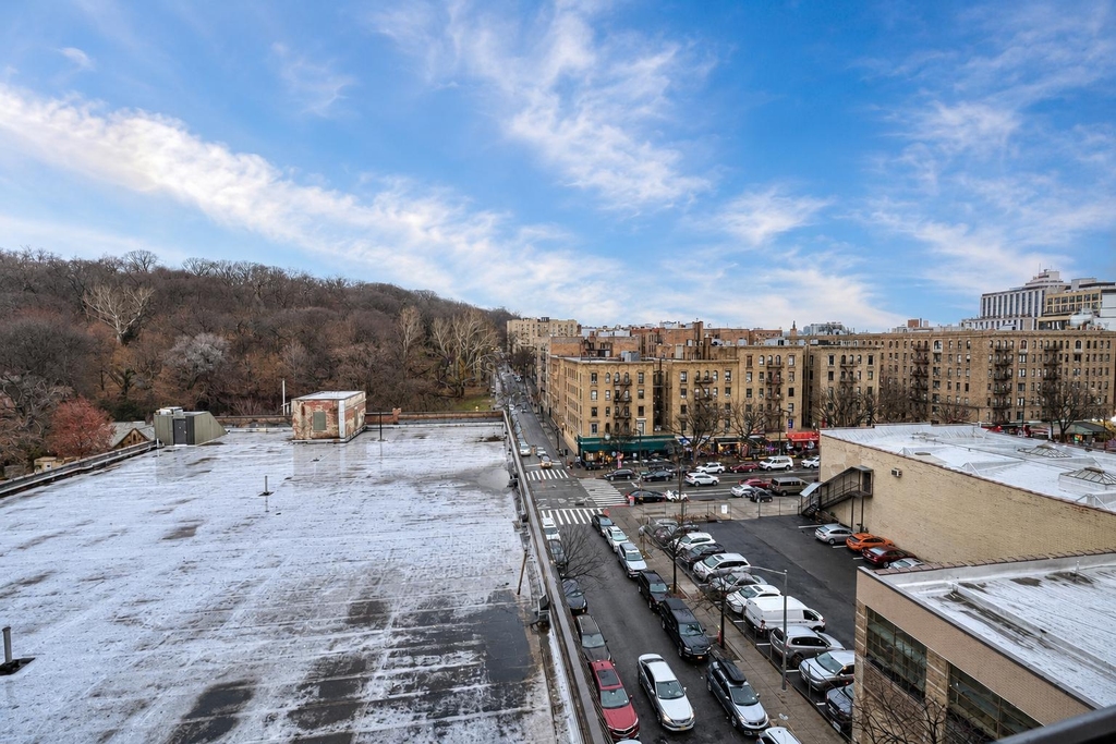 1803 Riverside Drive - Photo 12