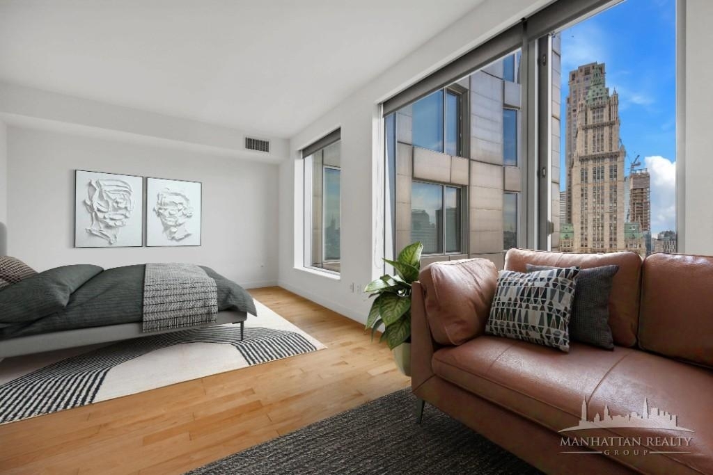 Spruce Street - Photo 1