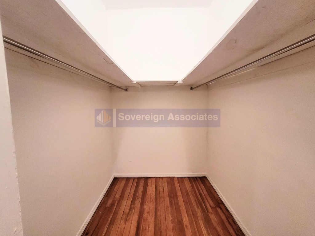 1803 Riverside Drive - Photo 7
