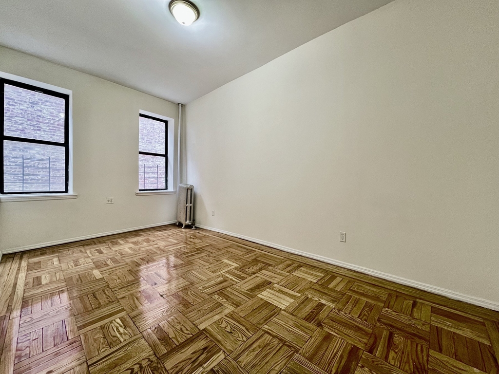 1803 Riverside Drive - Photo 8