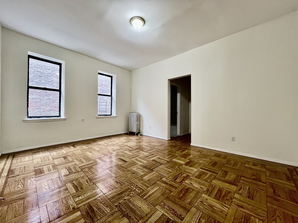 1803 Riverside Drive - Photo 0