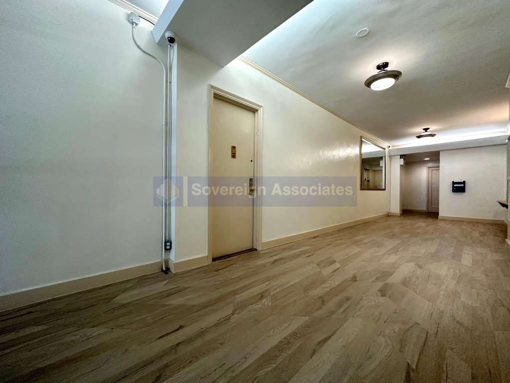 936 West End Avenue - Photo 5