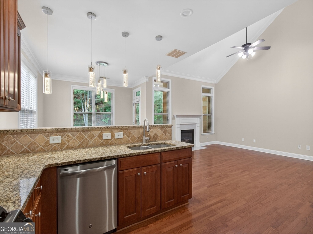 2935 Whitfield Avenue - Photo 25