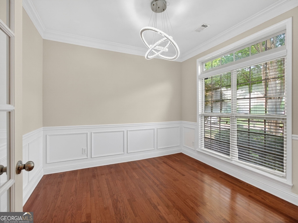 2935 Whitfield Avenue - Photo 10