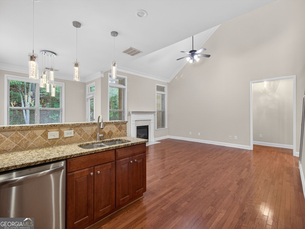2935 Whitfield Avenue - Photo 17
