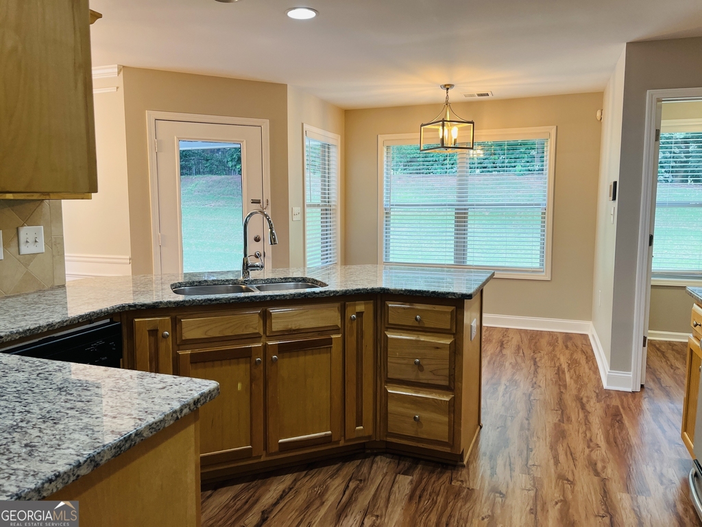 5750 Crest Hill Drive - Photo 15