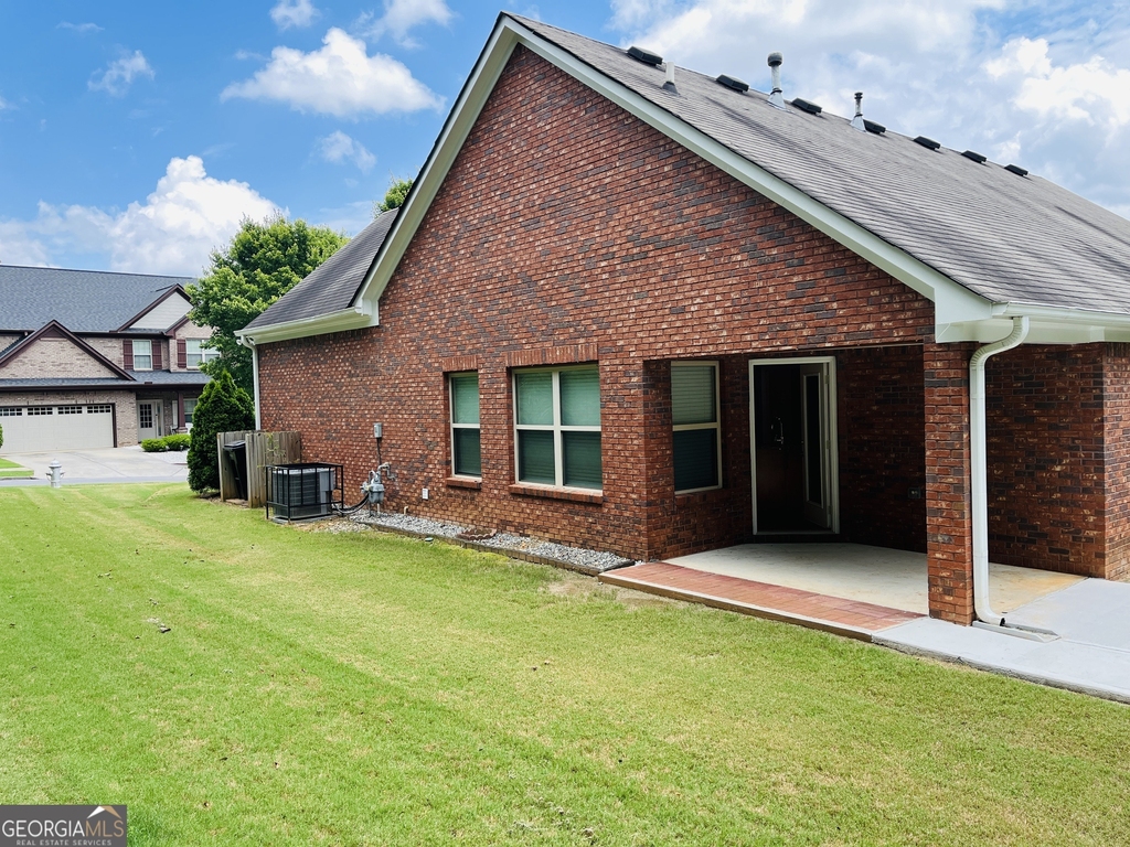 5750 Crest Hill Drive - Photo 34