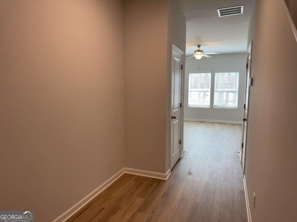 111 Woodside Court - Photo 18