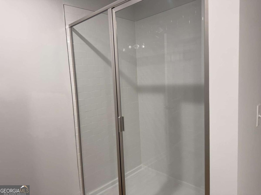 111 Woodside Court - Photo 10