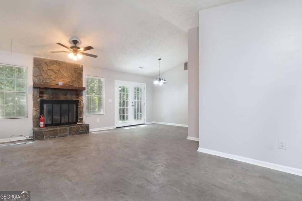5437 Glen Haven Drive - Photo 2