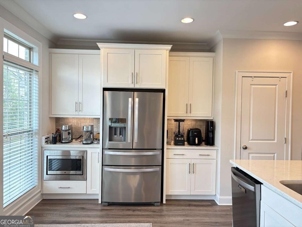 7866 Laurel Crest Drive - Photo 11