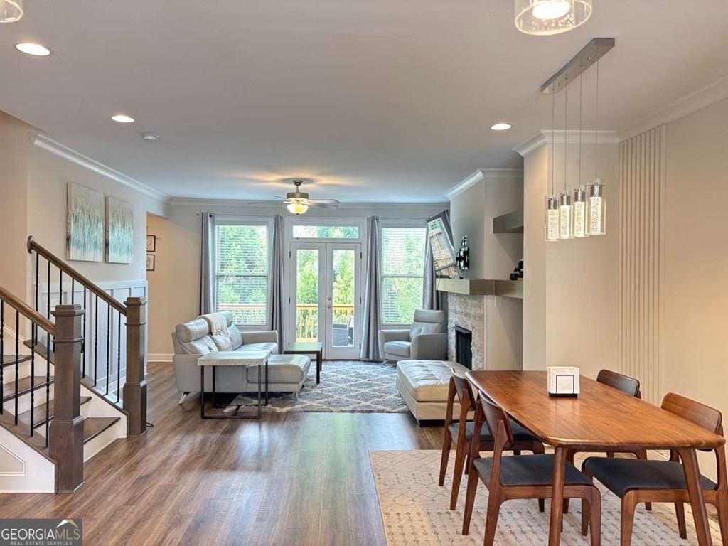 7866 Laurel Crest Drive - Photo 8