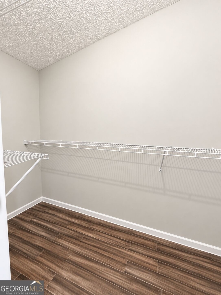 7061 N Shore Drive - Photo 9