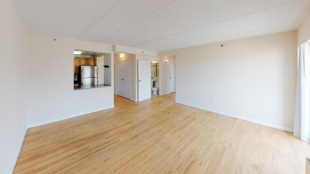 102-02 Queens Blvd - Photo 1