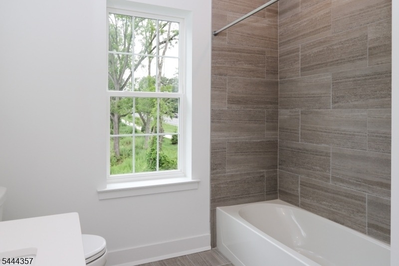 71 Veterans Way - Photo 25