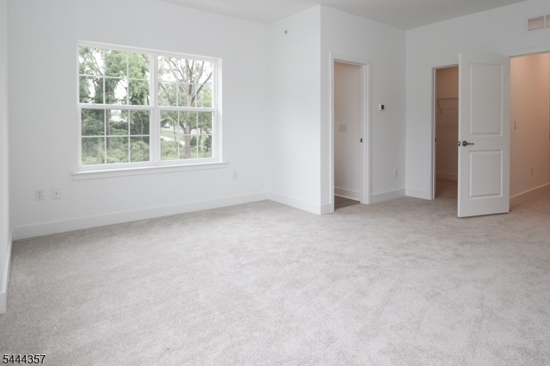 71 Veterans Way - Photo 16