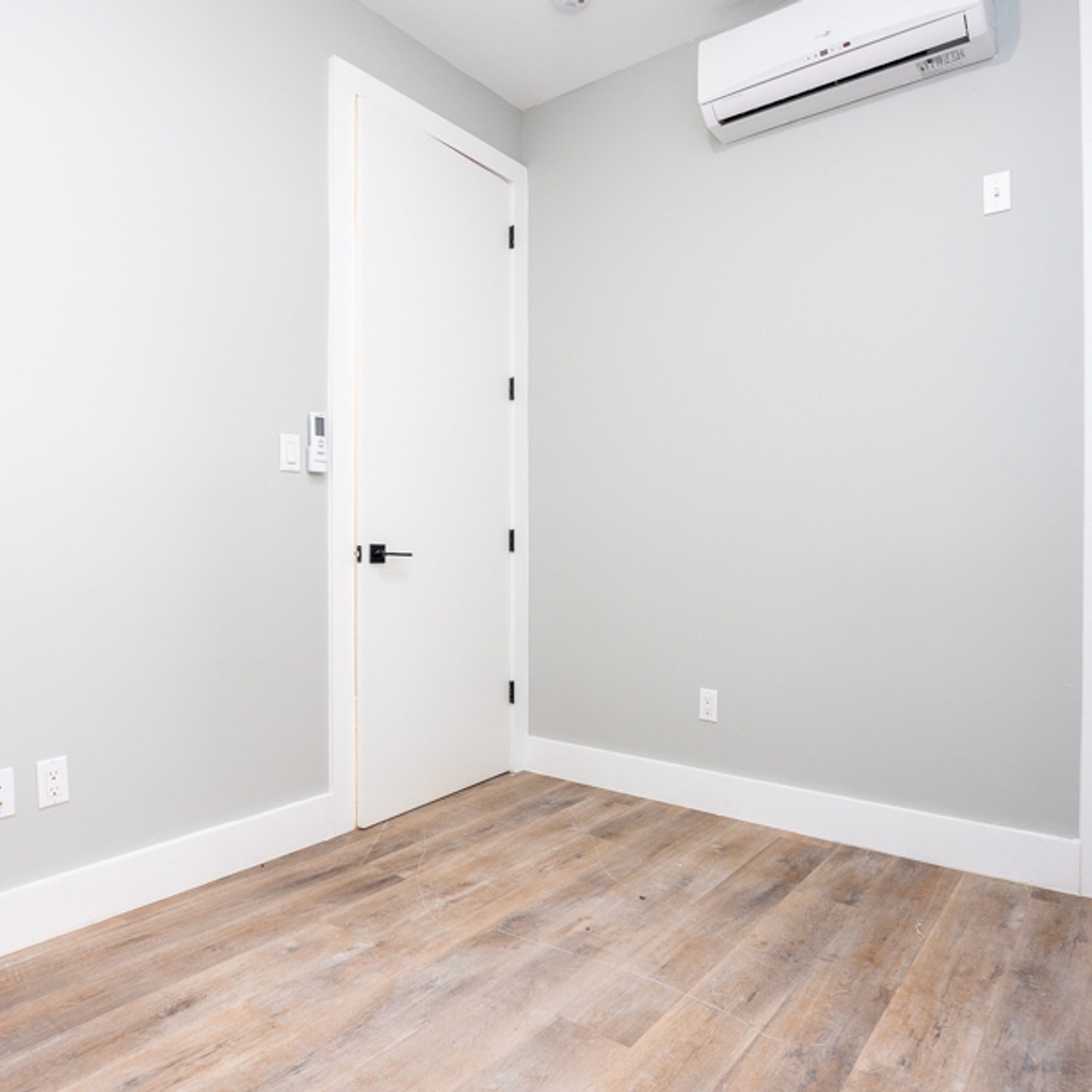 1365 St Johns Place - Photo 4