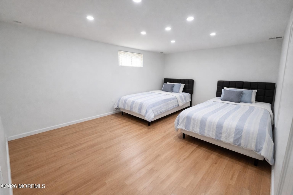 1111 Madison Avenue - Photo 15