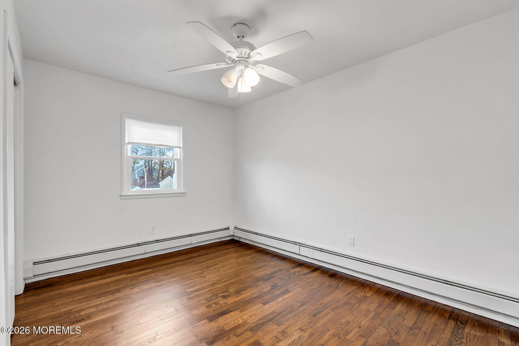 613 Champlain Street - Photo 12
