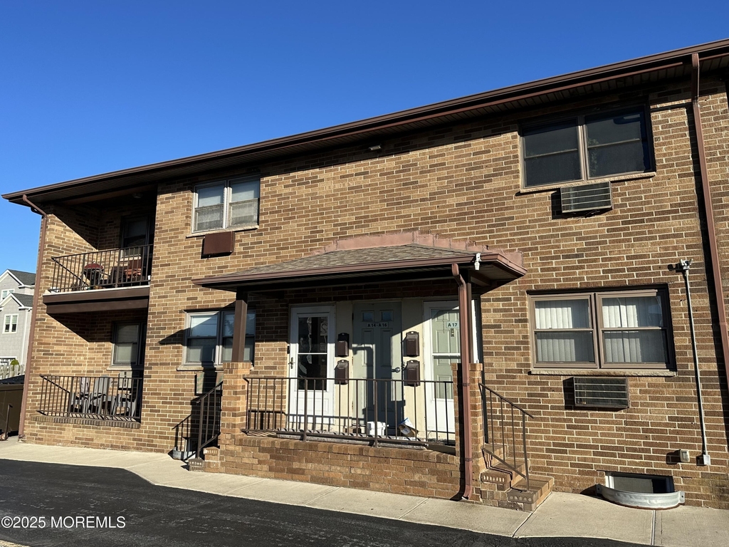 1501 Ocean Avenue - Photo 19
