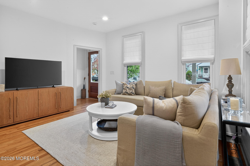 142 Heck Avenue - Photo 8