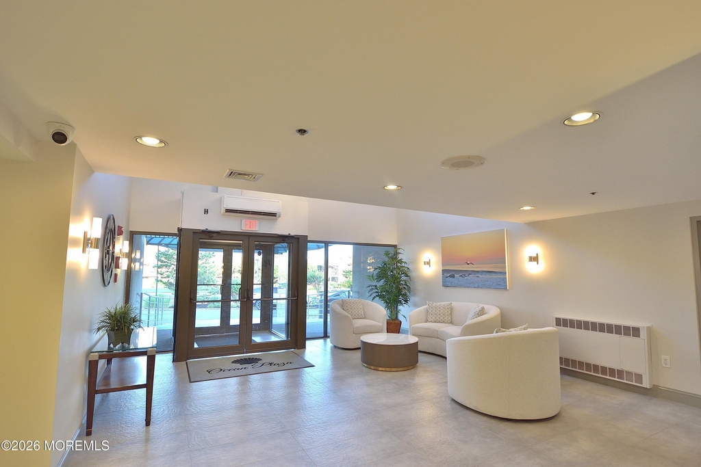 525 Ocean Boulevard - Photo 4