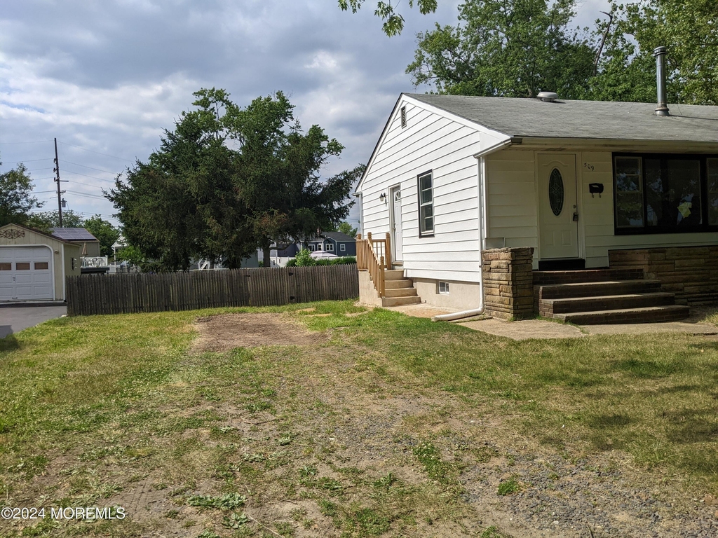 509 Stone Road - Photo 1