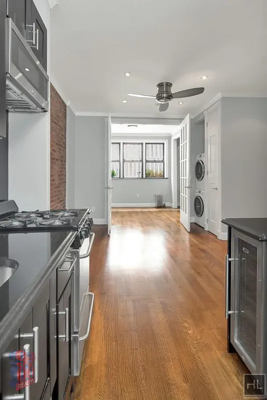 E 26th St. - Photo 2