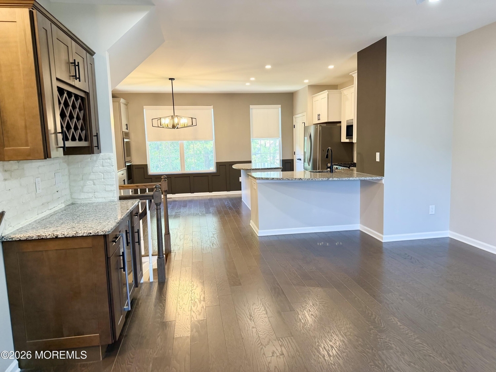 305 Spirit Way - Photo 18