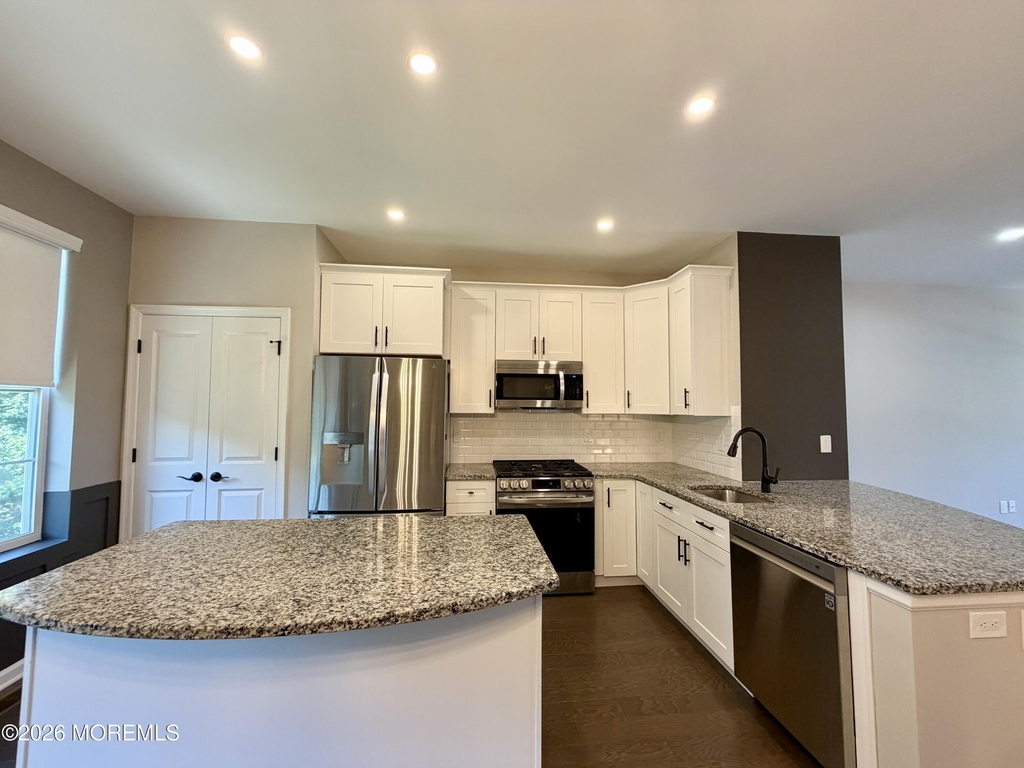 305 Spirit Way - Photo 12