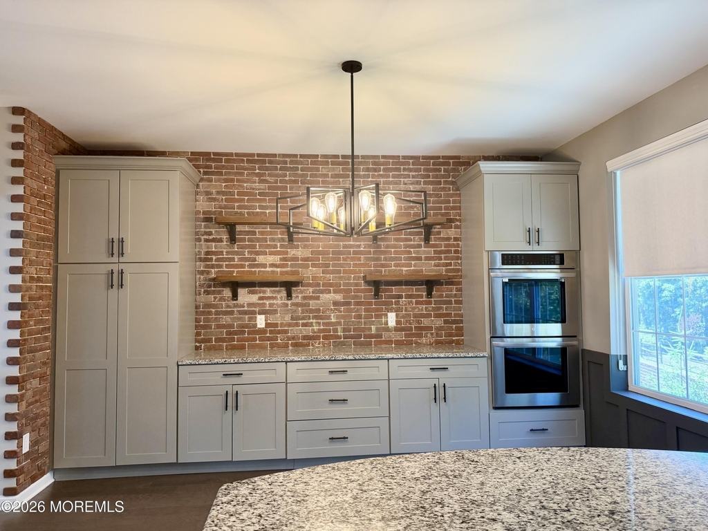 305 Spirit Way - Photo 15