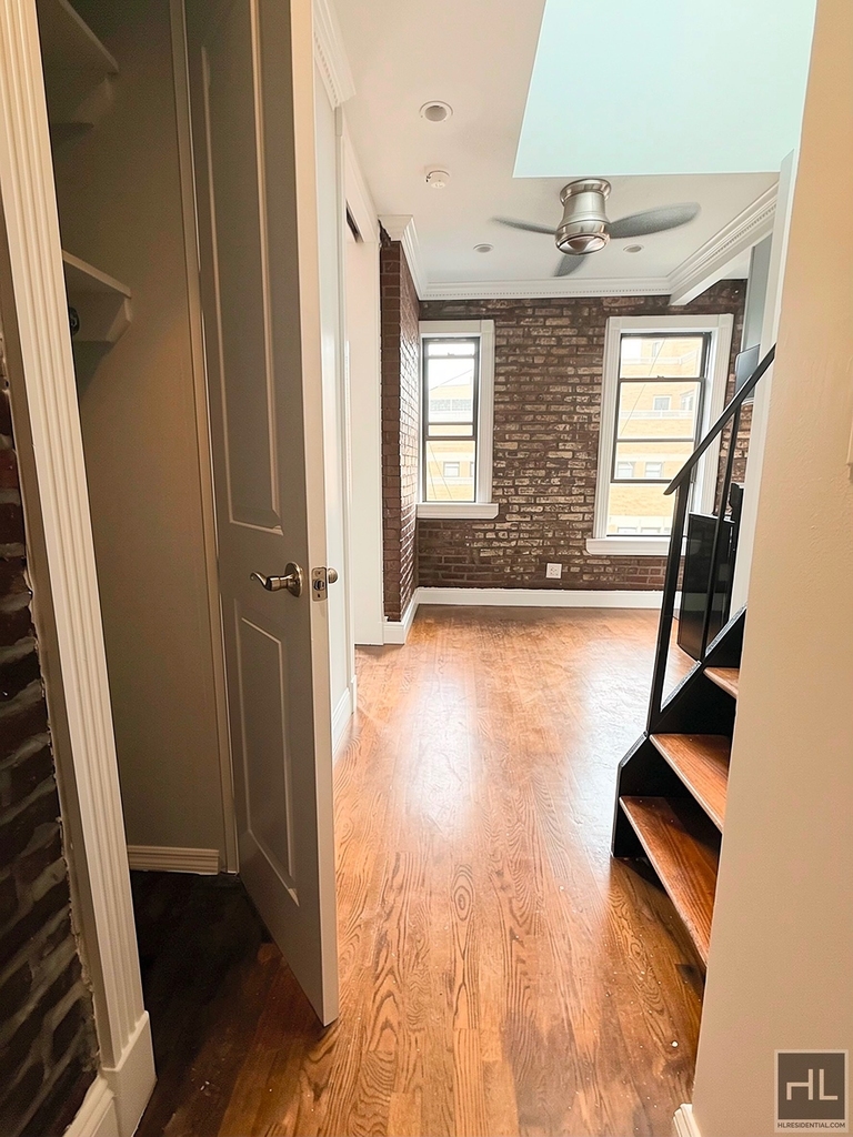 East 13th Street - Photo 2
