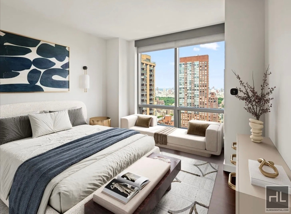 West 67th Street - Photo 1