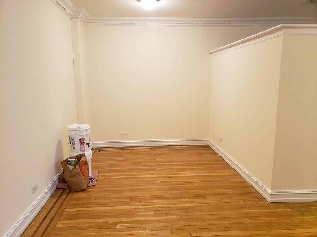 East 51 Street - Photo 2