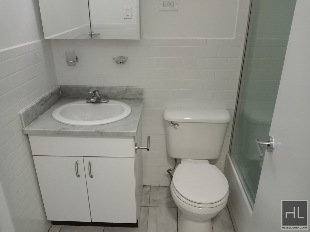 West 73rd Street - Photo 2