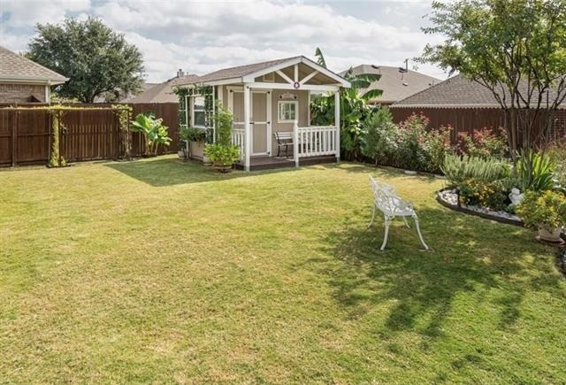 908 Lake Grove Drive - Photo 8