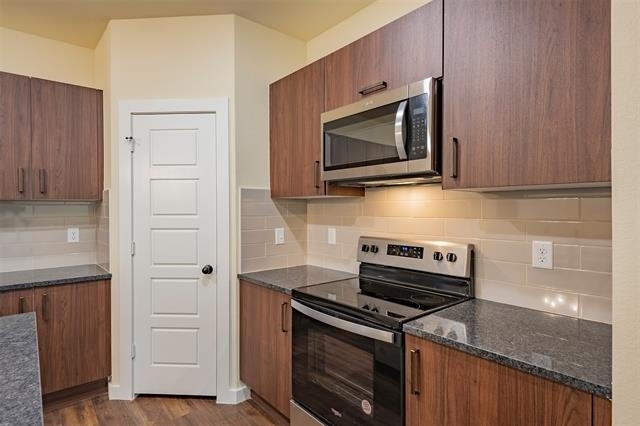 713 Wheatfield Drive - Photo 6