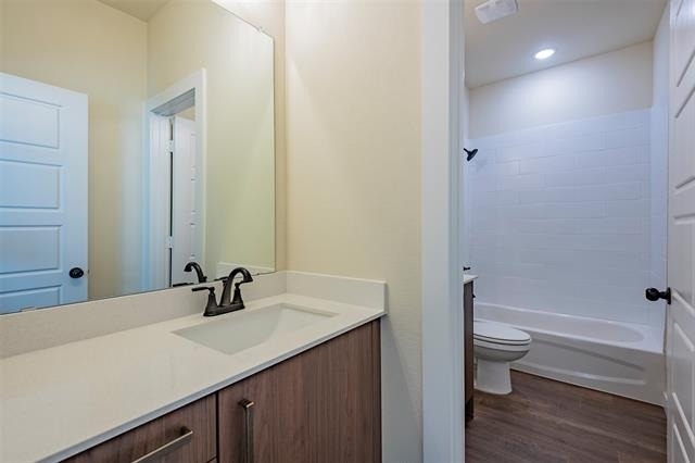 713 Wheatfield Drive - Photo 14