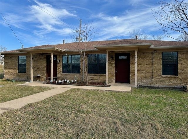 5512 Alexander Street - Photo 0