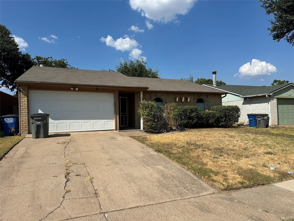 563 Oldbridge Drive - Photo 0