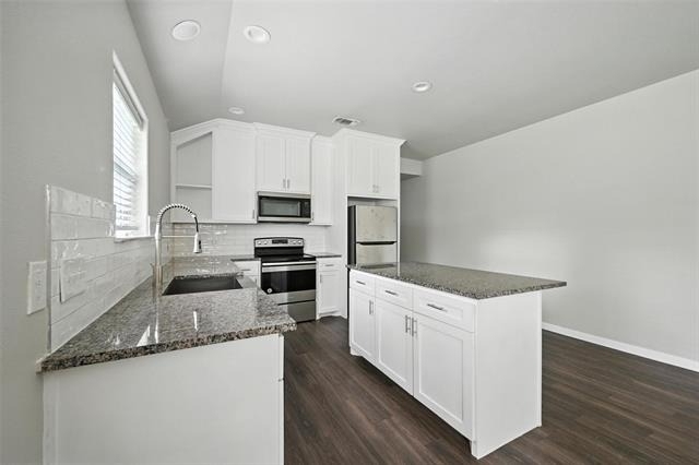 910-914 N Throckmorton - Photo 4