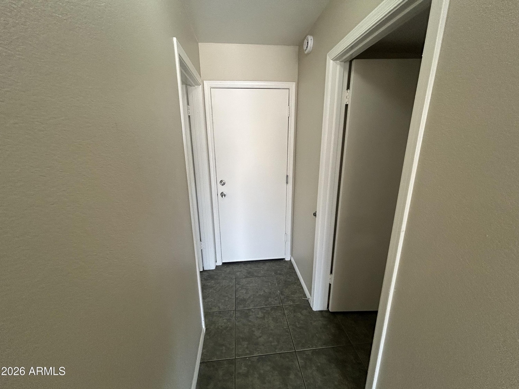 11322 W Alice Avenue - Photo 17